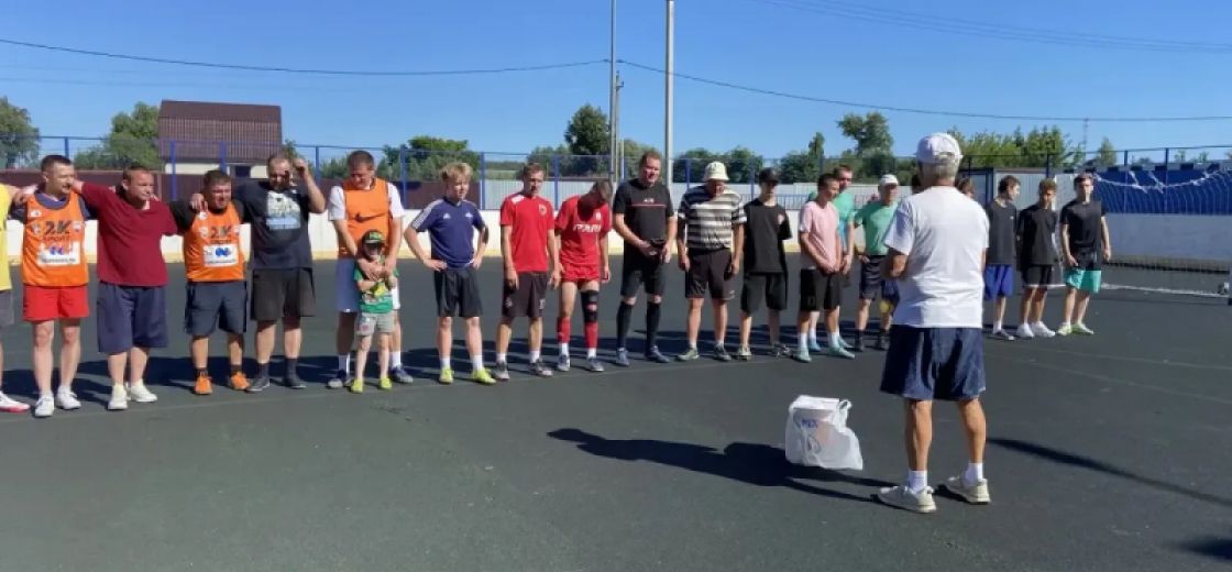 18 июля, в рамках празднования Дня поселения «Базаровское», многофункциональная спортивная площадка в деревне Барабаново стала центром притяжения для всех любителей футбола.