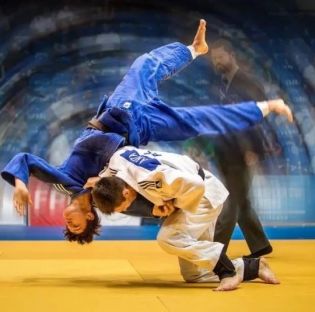 26 октября во Дворце спорта «Юбилейный» прошёл Открытый традиционный турнир по дзюдо «Один за всех и все за одного».