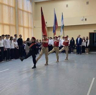 Состоялось награждение сборной команды школы №4 занявшей 1 место на фестивале ВФСК ГТО «Проплыви на норматив!»