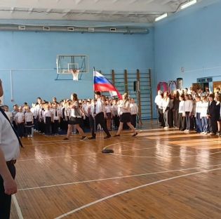 Состоялось награждение удостоверениями и знаками ВФСК ГТО(серебряные и бронзовые) учащихся школы.