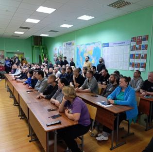 В исправительном Центре -1 Управления Федеральной службы исполнения наказаний по Московской области расположенного в поселке Ожерельевского плодолесопитомника прошло награждение коллектива за 1 командное место в фестивале «Кашира за ГТО!»